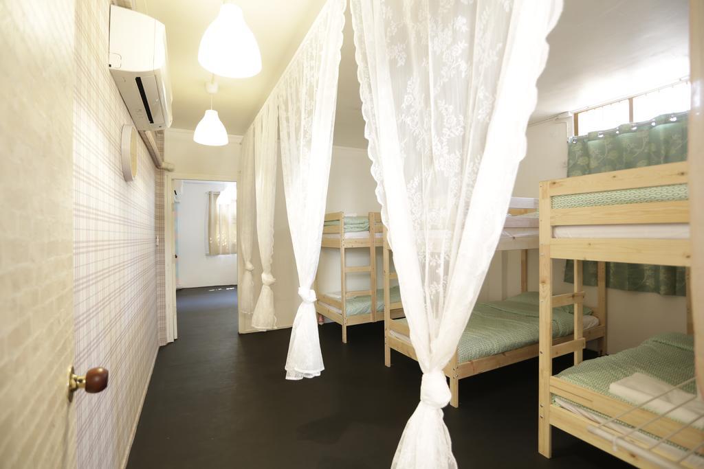 Tiger Lily Hostel بانكوك الغرفة الصورة