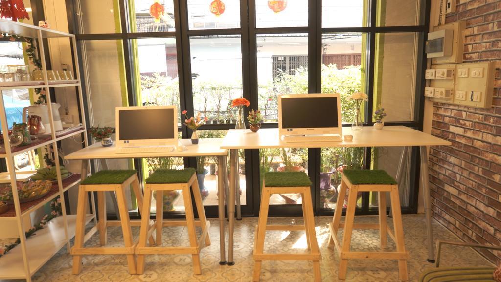 Tiger Lily Hostel بانكوك المظهر الخارجي الصورة