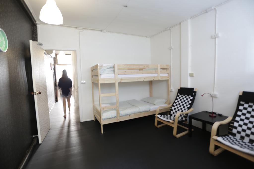 Tiger Lily Hostel بانكوك الغرفة الصورة