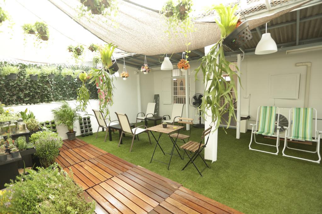 Tiger Lily Hostel بانكوك المظهر الخارجي الصورة