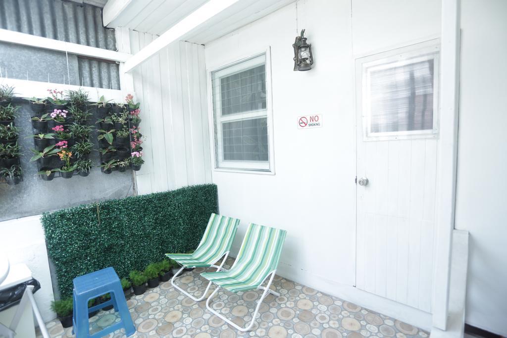 Tiger Lily Hostel بانكوك الغرفة الصورة